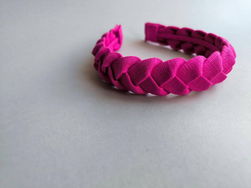 Fuchsia Handgemachtes Geflochtenes Leinenstirnband von LovePointAccessories
