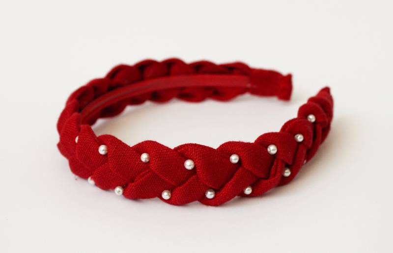 Handgemachtes Geflochtenes Rotes Leinen-stirnband Mit Weißen Perlen von LovePointAccessories