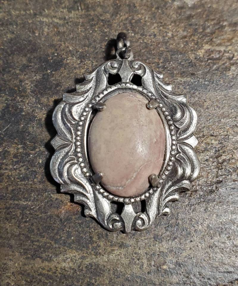 Einer Von Einem Kind Jasper Pendant von LoveRocksLapidary