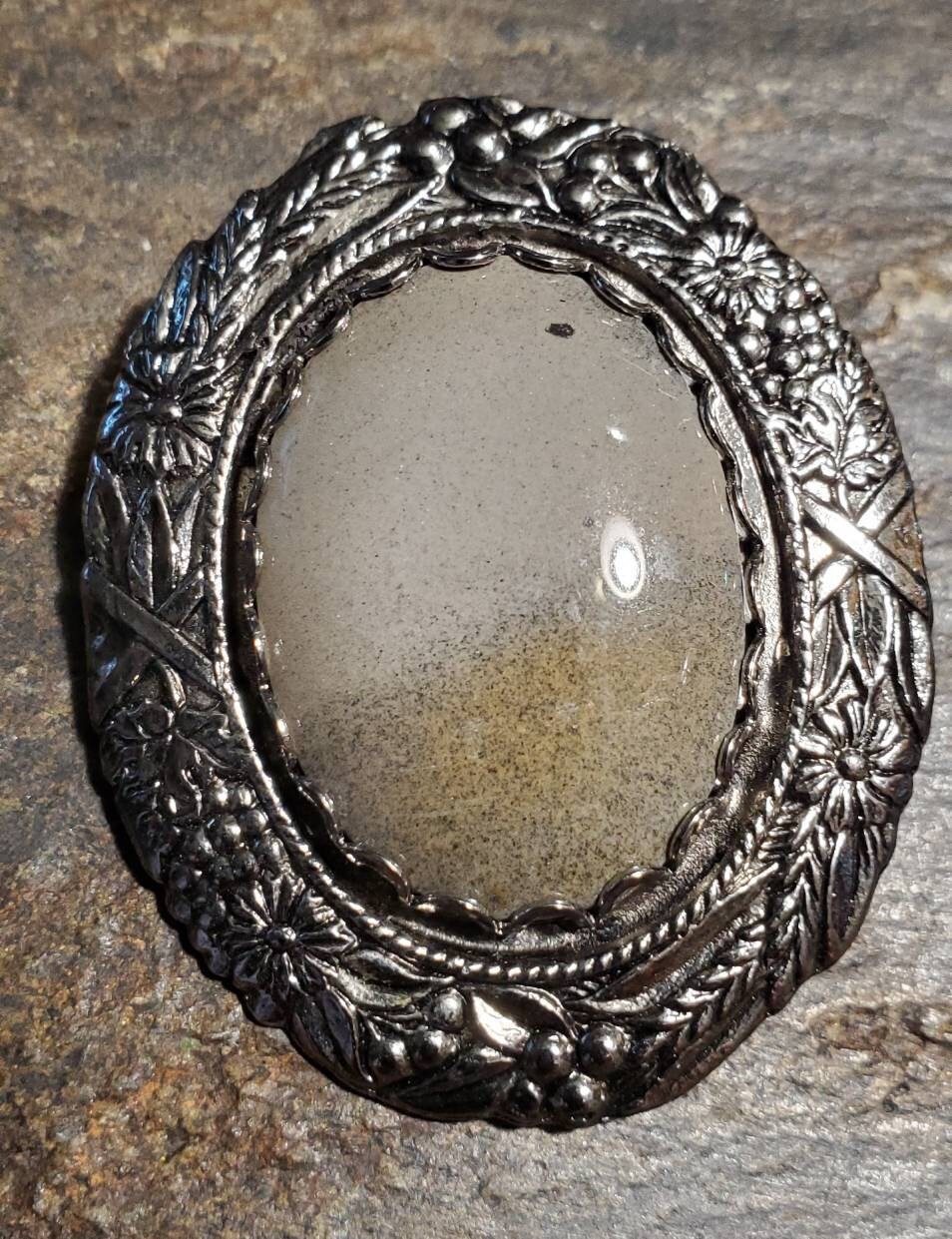 Wunderschöner Edelstein in Silberfassung, Transformierender Anhänger An Broschenfassung Mit Fokalen von LoveRocksLapidary