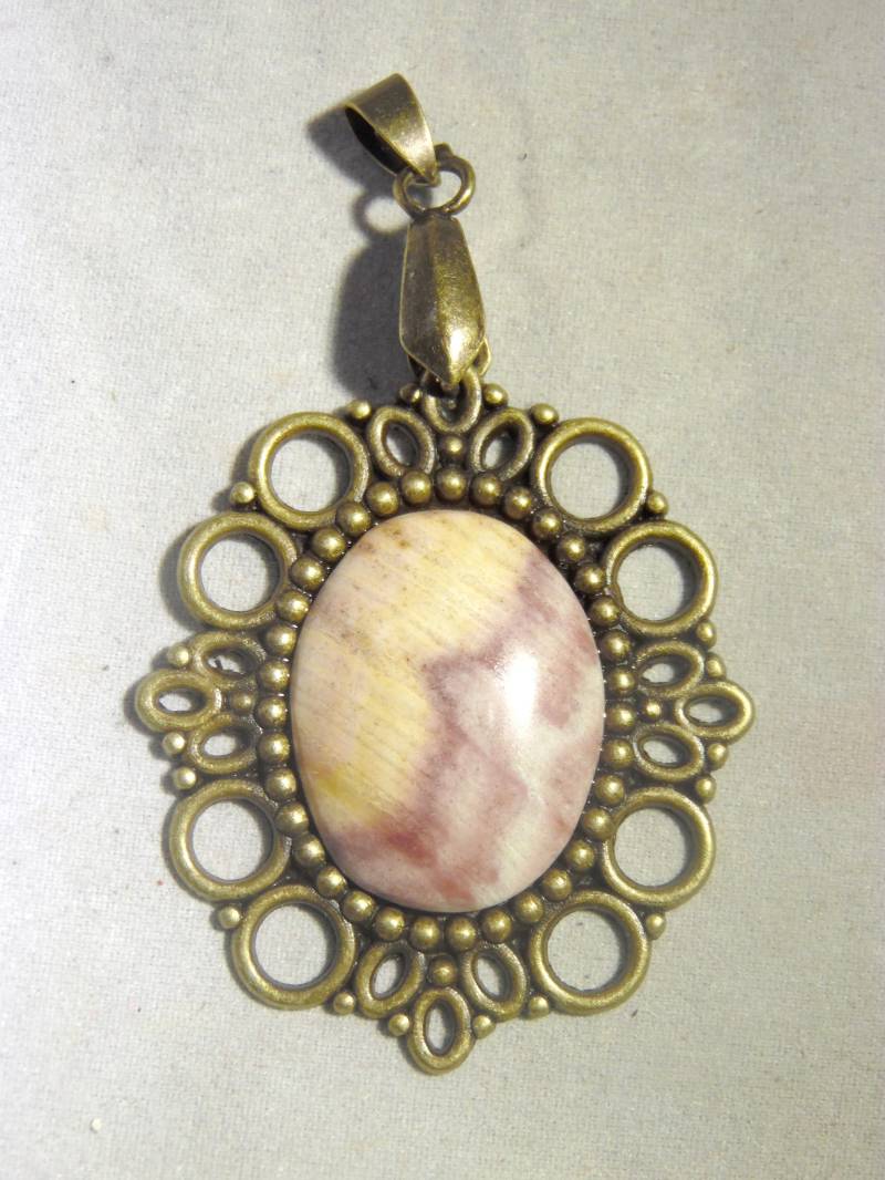 Wunderstein/Hickoryit Rhyolit Cab in Bronze Befestigung von LoveRocksLapidary