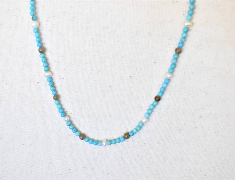 Edelstein Halskette, Türkis Perlen Labradorit, Echte Süßwasserperlen, Sterling Silber, Strand Schmuck Edelstein Halskette, Türkis Perlen Labradorit, Echte Süßwasserperlen, Sterling Silber, Strand Schmuck von LoveRosieJewellery