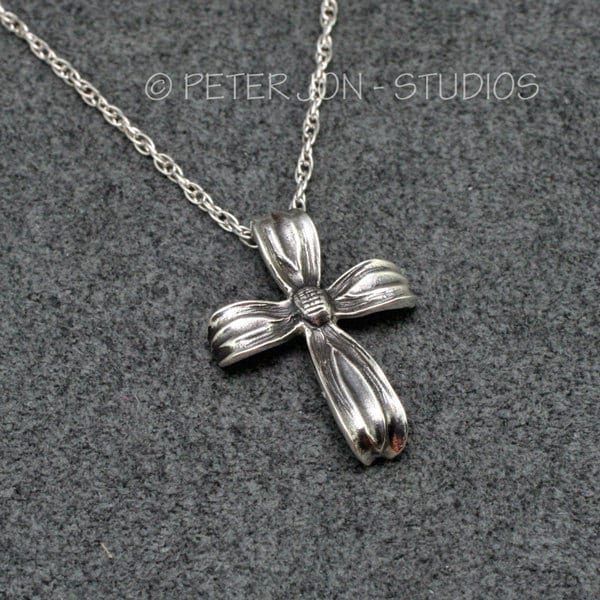 Dogwood Cross Handgemacht in Massivem Sterling Silber, Christian Halskette Dogwood Cross Handgemacht in Massivem Sterling Silber, Christian Halskette von LoveSoWide