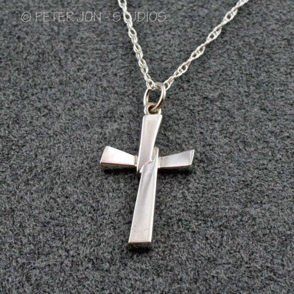 Interlock Cross Halskette Aus Sterlingsilber, Handgefertigter Christlicher Anhänger Interlock Cross Halskette Aus Sterlingsilber, Handgefertigter Christlicher Anhänger von LoveSoWide
