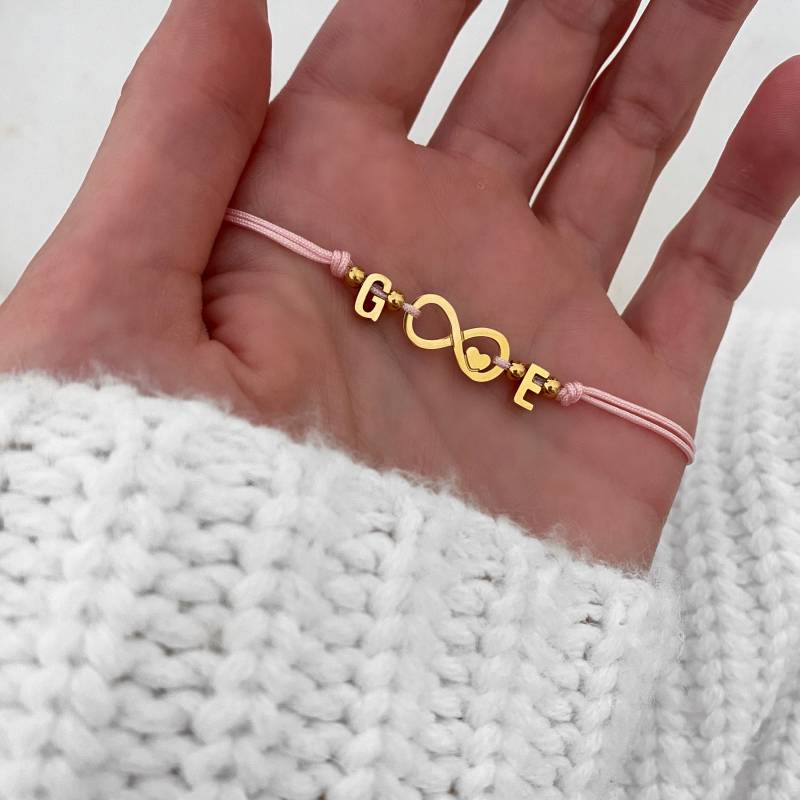 Armband Initiale Zwei Buchstaben Gold Filigran Makramee Herz Infinity Zeichen Unendlichkeitszeichen von LoveStatementNet