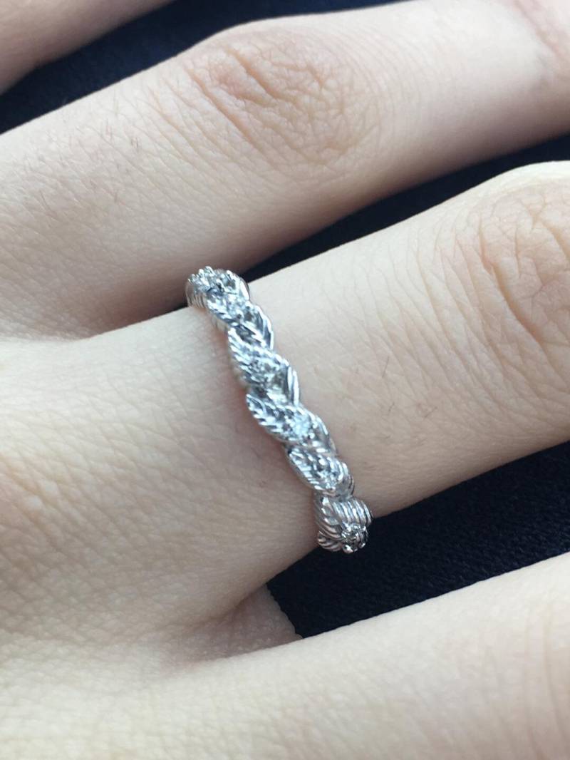Handgemachter 14K Weißgold Diamant Elven Blatt Eternity Ring Handgemachter 14K Weißgold Diamant Elven Blatt Eternity Ring von LoveStatue