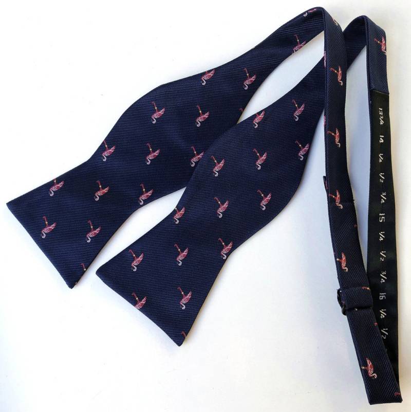 Herren Selbstgebunden Fliege Marineblau Rosa Flamingo Hochzeitskrawatte. Animal Print Verstellbare Nectie. Bräutigam Geschenk Krawatte von LoveStonesAustralia