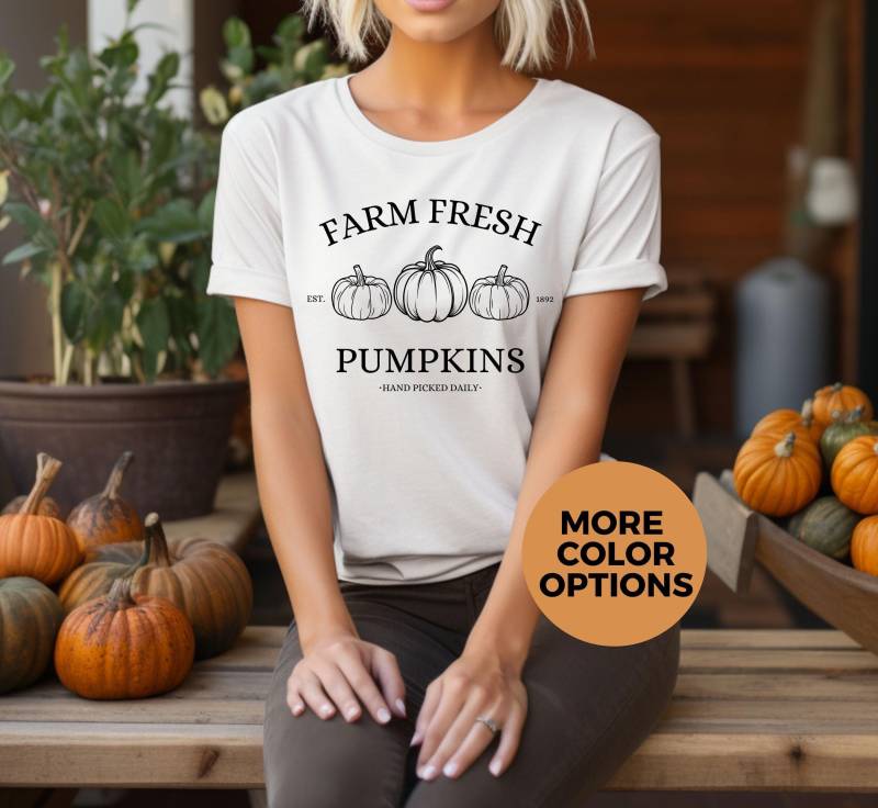Cute Pumpkin Shirt, Fall Autumn Outfit, Fashion, Retro Halloween Thanksgiving von LoveSuDesignShop