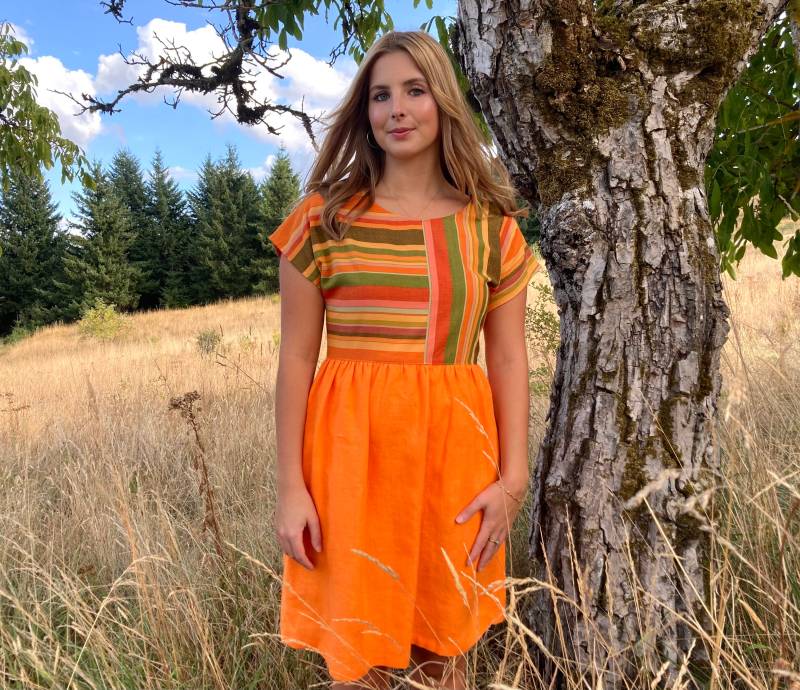Sale Größe S Aster Kleid in Orange Gestreift von LoveToLoveYou