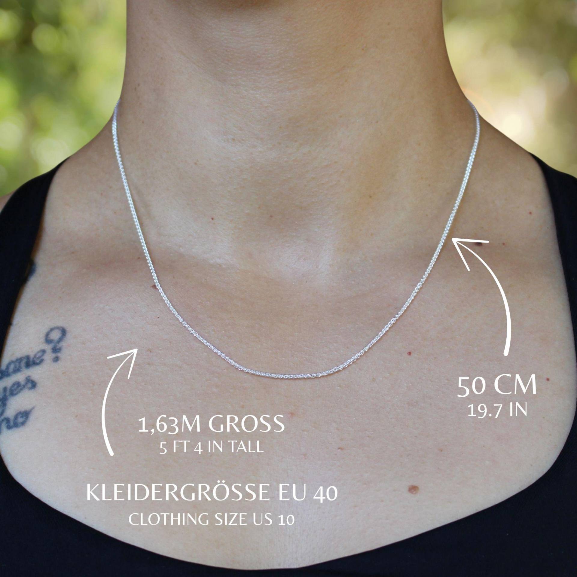 Filigrane Silberkette Damen 50 cm 925 Sterling Silber Kette Fein Layeringkette Zart Halskette Schlicht Zopfkette Für Anhänger Filigrane Silberkette Damen 50 cm 925 Sterling Silber Kette Fein Layeringkette Zart Halskette Schlicht Zopfkette Für Anhänger von LoveYourDiamonds