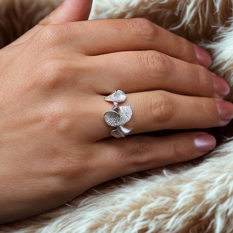 Ginkgo Ring Silber 925 Sterling Statementring Mit Ginkgoblättern Symbolring Natur Schmuck Geschenk Idee Großer Silberring von LoveYourDiamonds