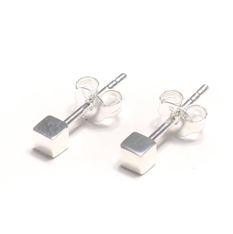 Mini Würfel Ohrstecker, 925 Sterling Silber, Minimal Cube Ohrring, Ohrschmuck Klein Geometrisch, Unisex Ohr Schmuck Einfach von LoveYourDiamonds