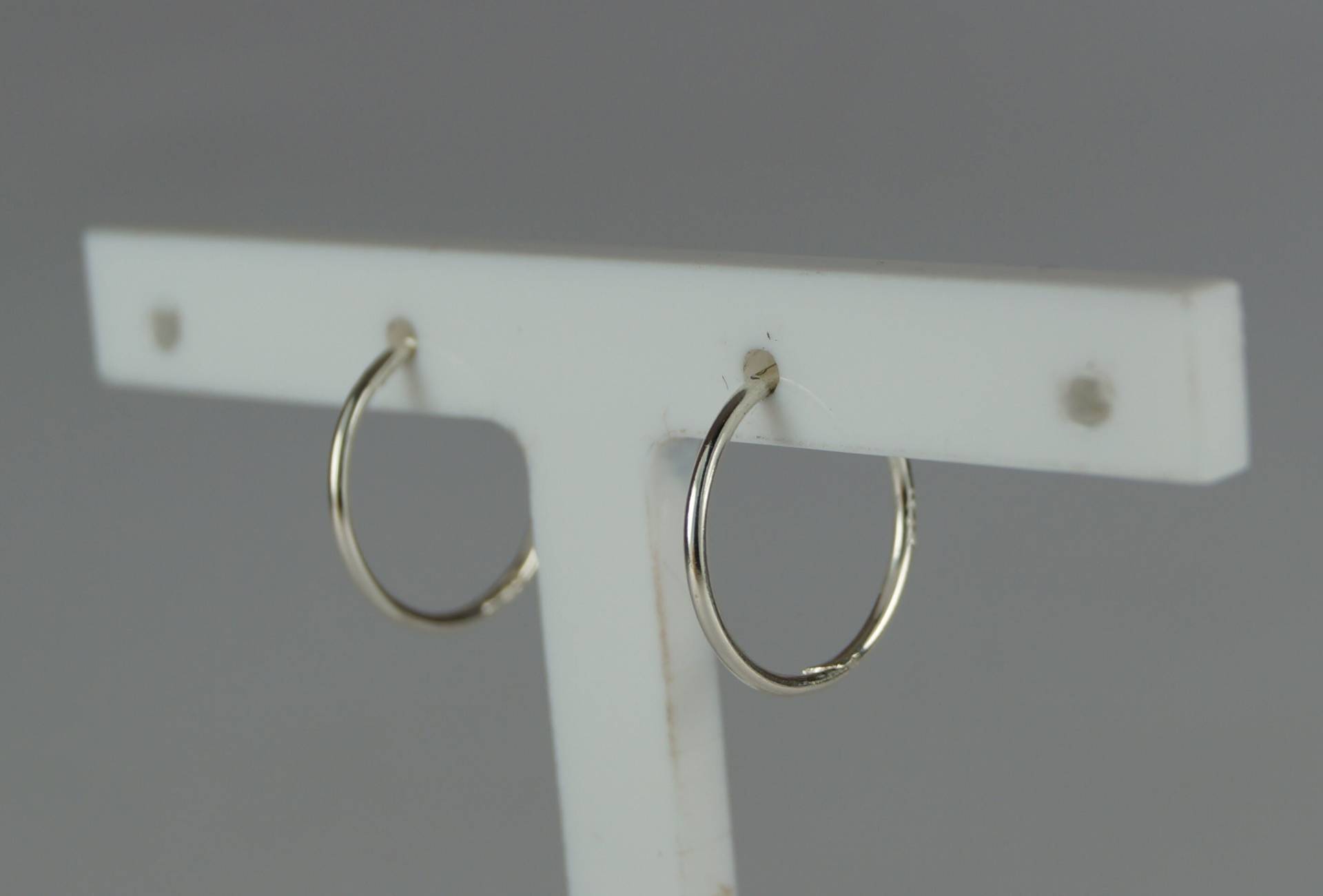 Kleine Silber Hoop Ohrringe, 13 Mm Klapp Schlappohrringe, Sterling Ohrringe Kleine Silber Hoop Ohrringe, 13 Mm Klapp Schlappohrringe, Sterling Ohrringe von LoveYourJewellery