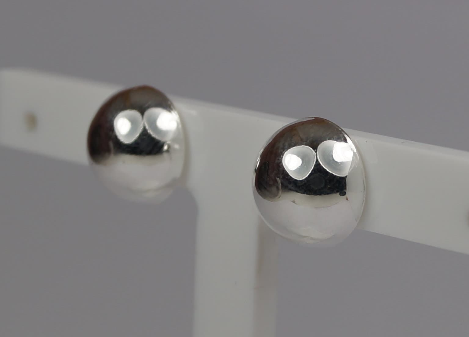 Silber Ohrstecker, Große 10 Mm Kuppel Halbkugel Ohrringe, Silberkuppel Boxed Silberohrstecker, Sterling 925 Silber, Ohrringe Silber Ohrstecker, Große 10 Mm Kuppel Halbkugel Ohrringe, Silberkuppel Boxed Silberohrstecker, Sterling 925 Silber, Ohrringe von LoveYourJewellery