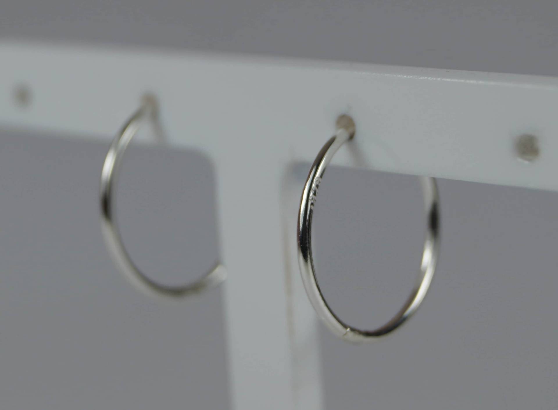 sterling Silber Schläfer Creolen, 16 Mm Klappbare Ohrringe sterling Silber Schläfer Creolen, 16 Mm Klappbare Ohrringe von LoveYourJewellery