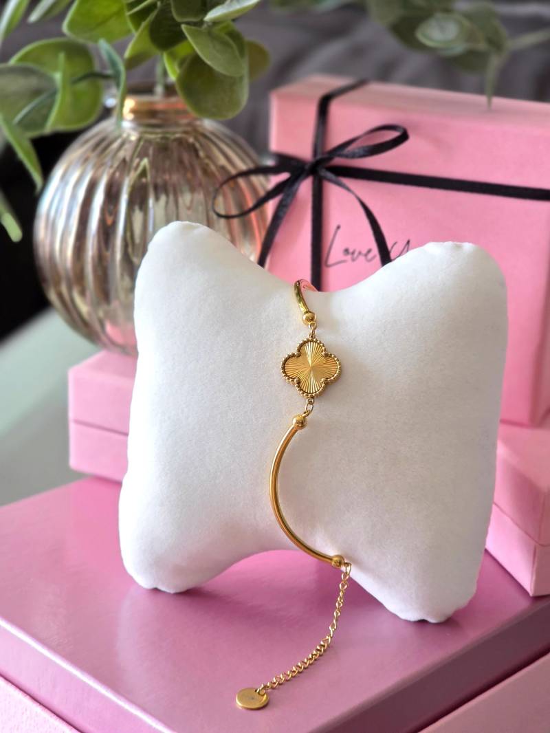 Vierblättriges Kleeblatt Armband Damen |Glücksbringer Schmuck in Gold | Mit Anhänger, Elegantes Geschenk Für Frauen von LoveYourselfJOJ