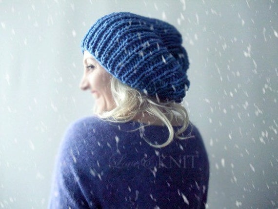 Hand Stricken Blaue Wintermütze Slouchy Hut Mütze Womens Herren Baggy Beanie Lose Wollmütze Hand Stricken Blaue Wintermütze Slouchy Hut Mütze Womens Herren Baggy Beanie Lose Wollmütze von LoveandKnit