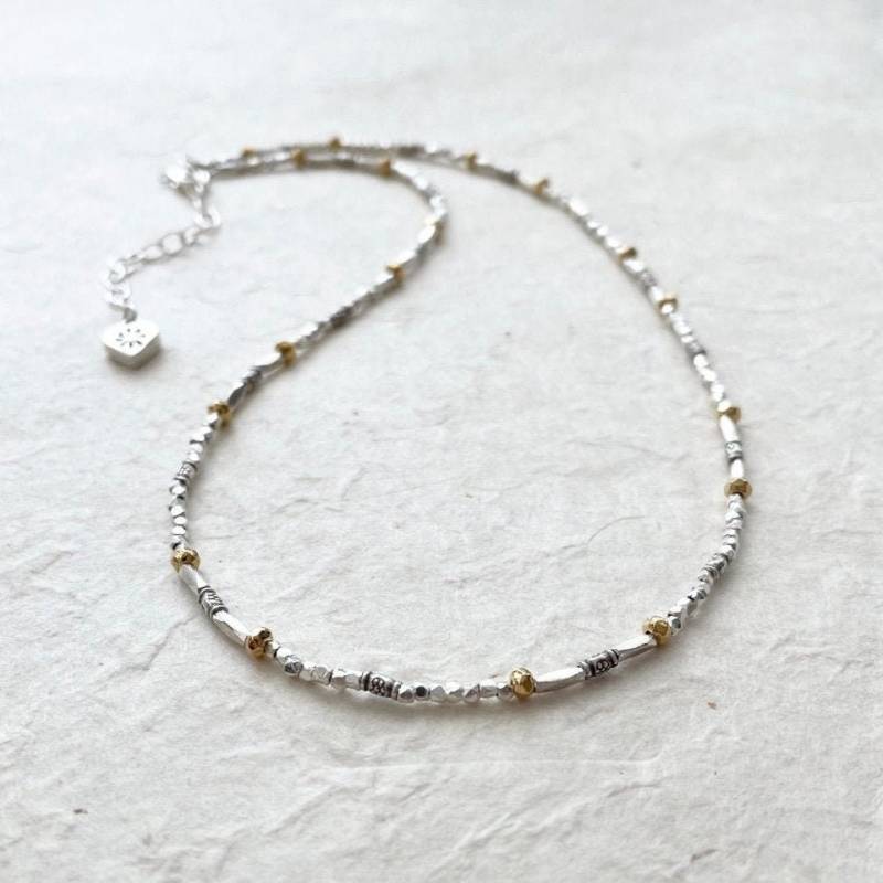 Hill Tribe Thai Silber & Gold Perlenkette Handgemachter Herz Anhänger von LoveandLightArtistry