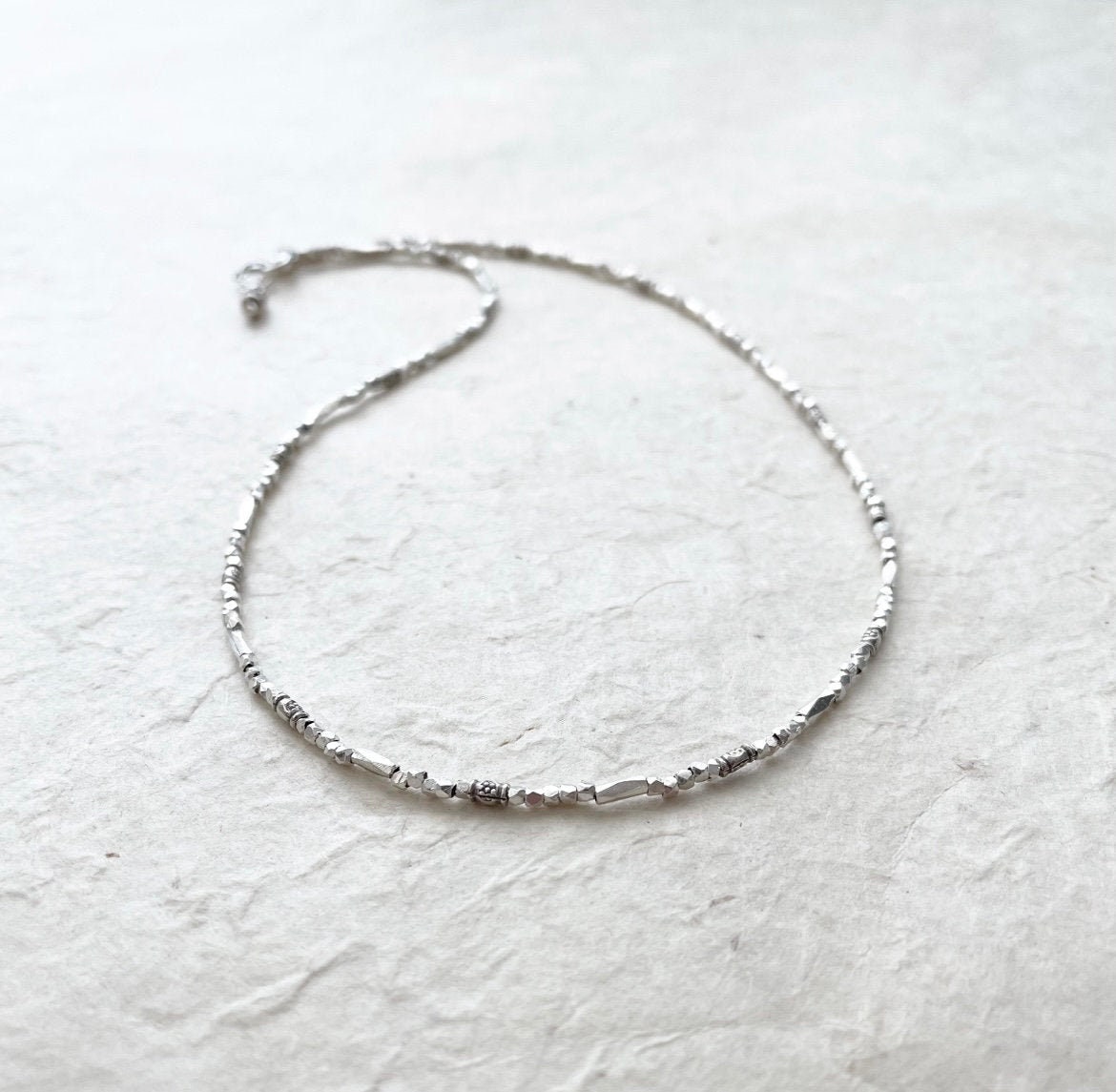 Thai Silber Perlenkette Karen Hill Tribe Daisy, Anhänger von LoveandLightArtistry