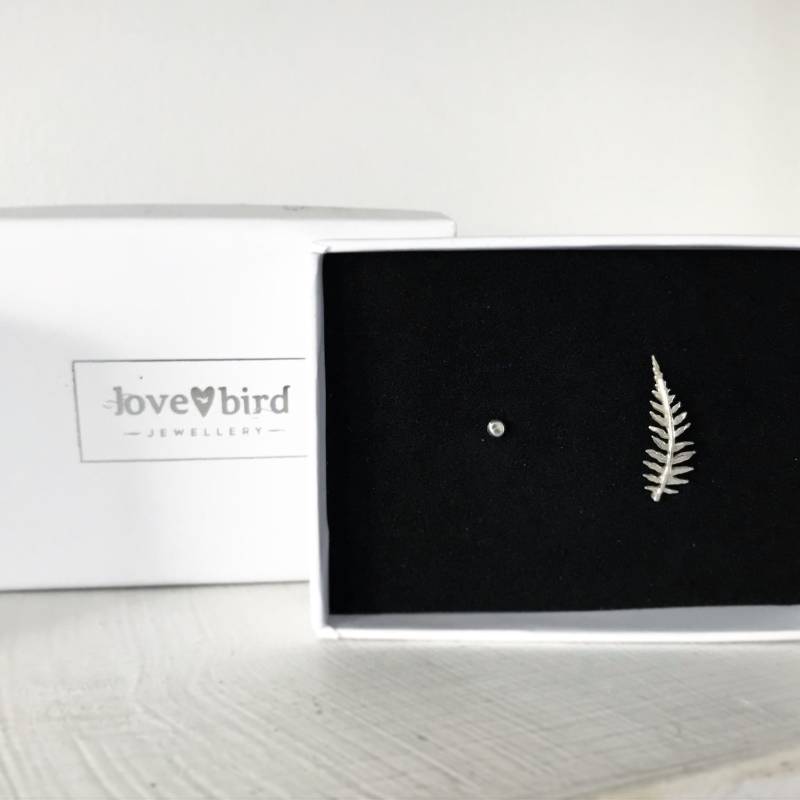 Farn | Single Ohr Kletterer in Silber von LovebirdJeweller