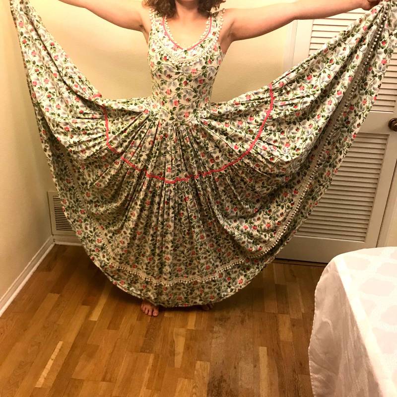 Vintage Floral Print Full Circle Kleid Handgemachte Baumwoll Bommel Spitze Vintage Floral Print Full Circle Kleid Handgemachte Baumwoll Bommel Spitze von LovedandUsedVintage