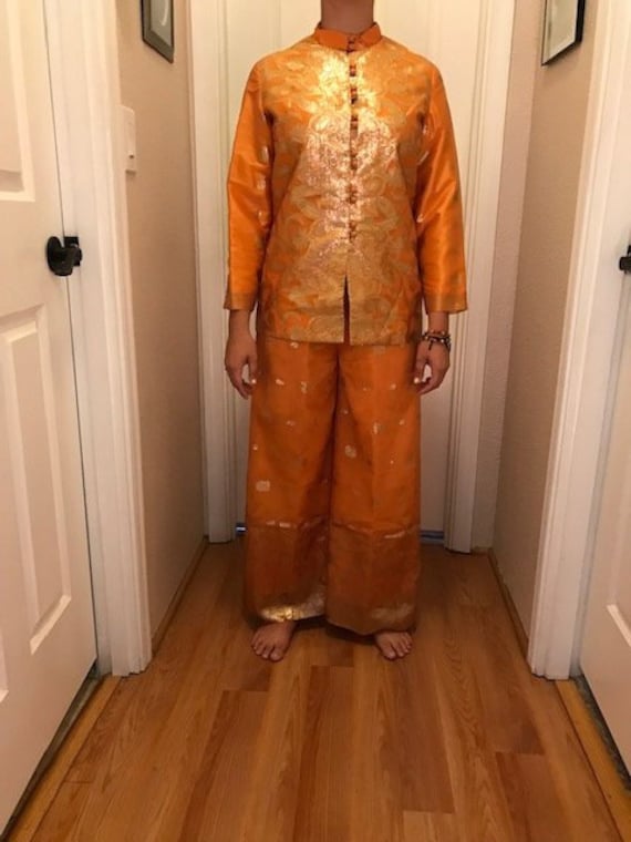 Vintage Orange Hosenanzug Gold Stickerei, Naher Osten Inspiriert Vintage Orange Hosenanzug Gold Stickerei, Naher Osten Inspiriert von LovedandUsedVintage