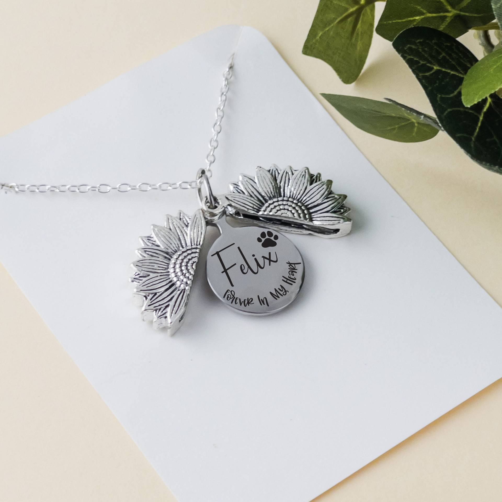 Pet Memorial Halskette - Haustier Verlust Geschenk Hund Erinnerung Sympathie Eltern Pet Memorial Halskette - Haustier Verlust Geschenk Hund Erinnerung Sympathie Eltern von LovelaceDesignShop
