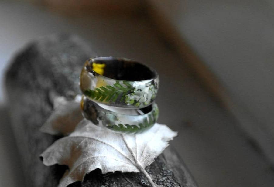 Birke Rinde Ring, Moos-Flechten-Harz-Ring, Getrocknete Farn Terrarium Schmuck, Herrenring, Natur Inspiriert Verlobungsringe, Echten Wald Birke Rinde Ring, Moos-Flechten-Harz-Ring, Getrocknete Farn Terrarium Schmuck, Herrenring, Natur Inspiriert Verlobungsringe, Echten Wald von LovelinessNature