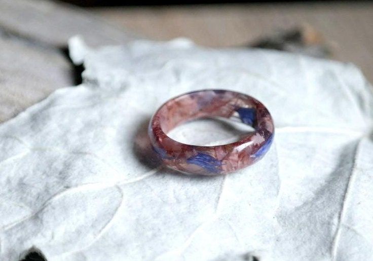 Harz Blumenring, Schmuck, Getrocknete Mohn Und Kornblume Ring, Floral Hochzeit Band, Natur Inspiriert Verlobungsringe, Herrenring Harz Blumenring, Schmuck, Getrocknete Mohn Und Kornblume Ring, Floral Hochzeit Band, Natur Inspiriert Verlobungsringe, Herrenring von LovelinessNature