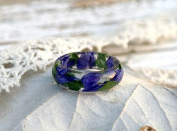 Mens Harz Ring, Terrarium Schmuck, Getrocknete Pflanze, Blütenblätter, Natur Inspiriert Verlobungsringe, Ring Blume, Natur-Liebhaber-Geschenk von LovelinessNature