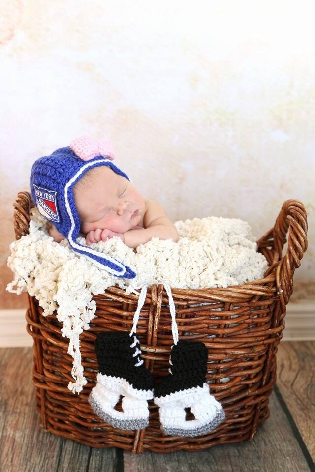 New York Rangers Helm Und Schlittschuhe , , Nhl Rangers, Hockey Skates Baby Neugeborene Fotografie Prop von LovelyBabyKnits
