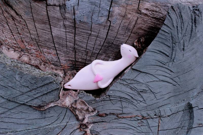 Weihnachtsgeschenk Eisbär Brosche Rosa Herz Arktis Tier Schmuck Polymer Pin Süßer Pastell Inspitational Fantasy von LovelyIgloo