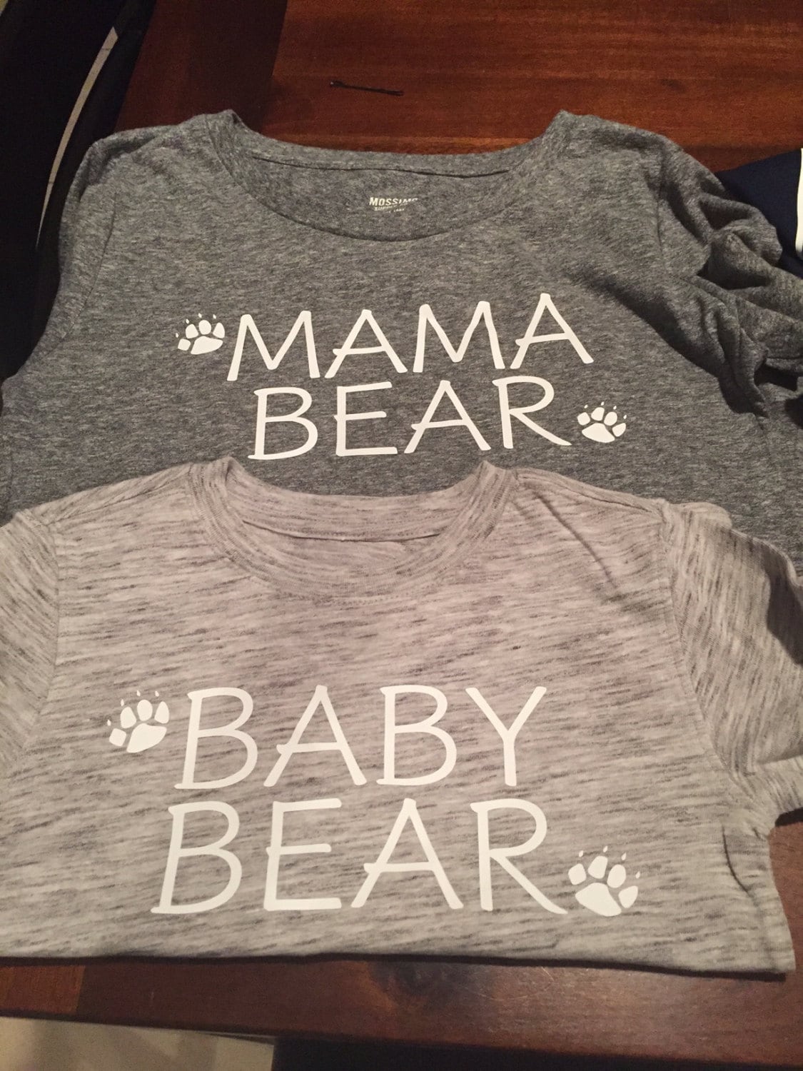 Mama Bär Und Baby Shirts Mama Bär Und Baby Shirts von LovelyLennon