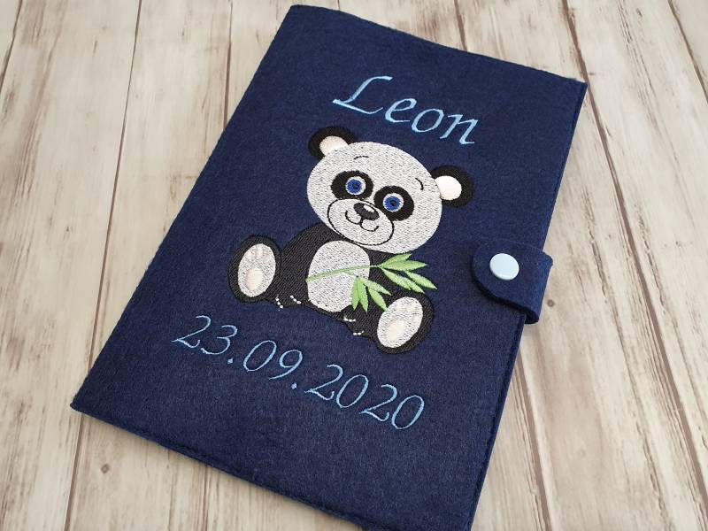 U-Hefthülle Panda Mit Name Und Datum U-Hefthülle Panda Mit Name Und Datum von LovelyLoreleyShop