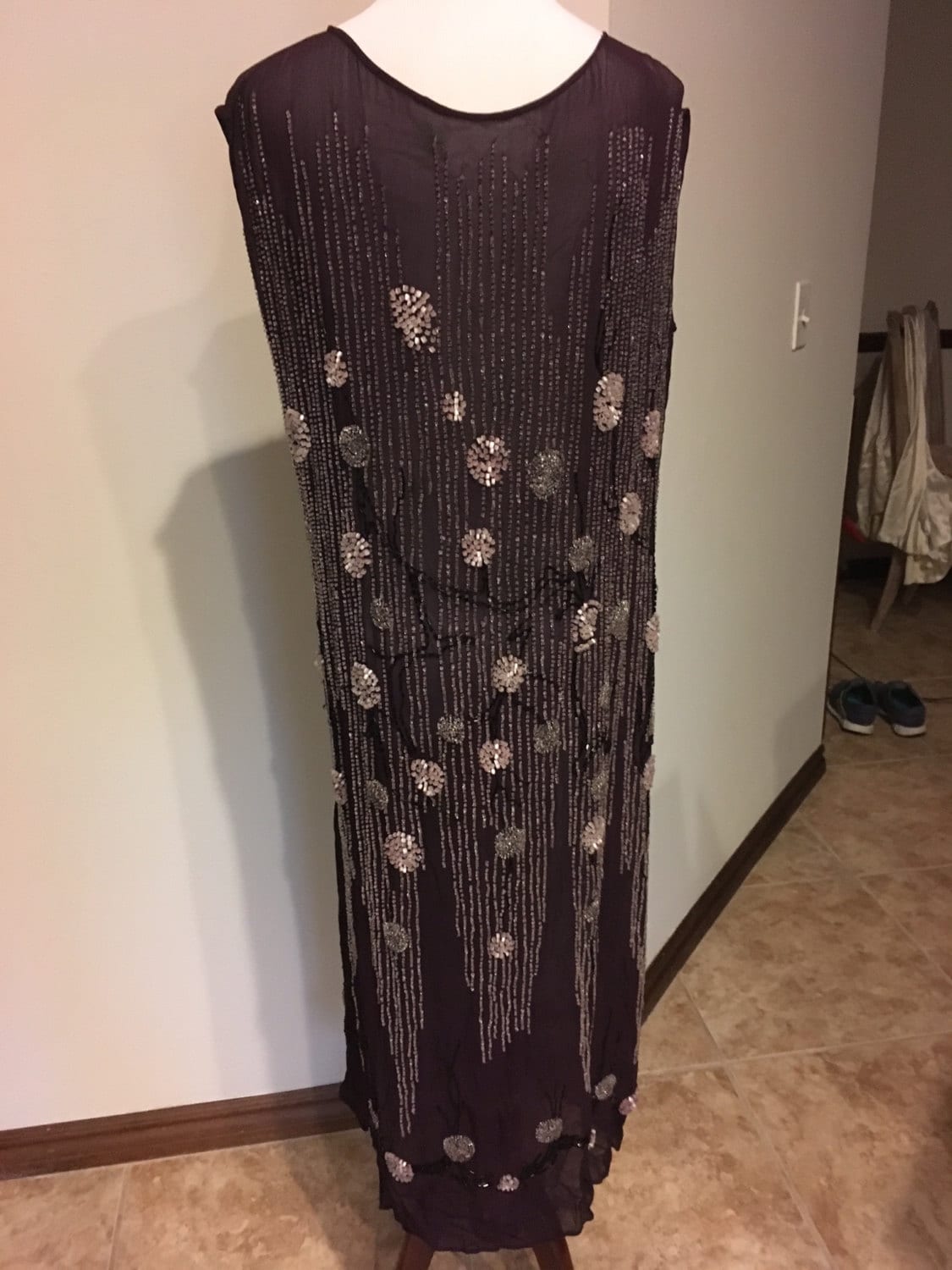 Prachtvolles Antikes 20Er Jahre Perlen Flapper Kleid Prachtvolles Antikes 20Er Jahre Perlen Flapper Kleid von LovelyOldTreasures