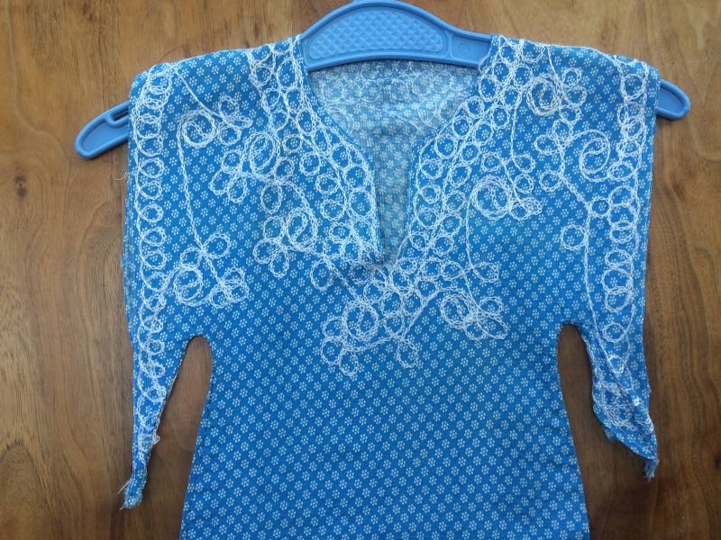 Himmel Blau Jahrgang Kaftan Kinder 18 M - 2 Jahre-Wolle Bestickt, Drapiert Ärmel Himmel Blau Jahrgang Kaftan Kinder 18 M - 2 Jahre-Wolle Bestickt, Drapiert Ärmel von LovelyTingsVintage