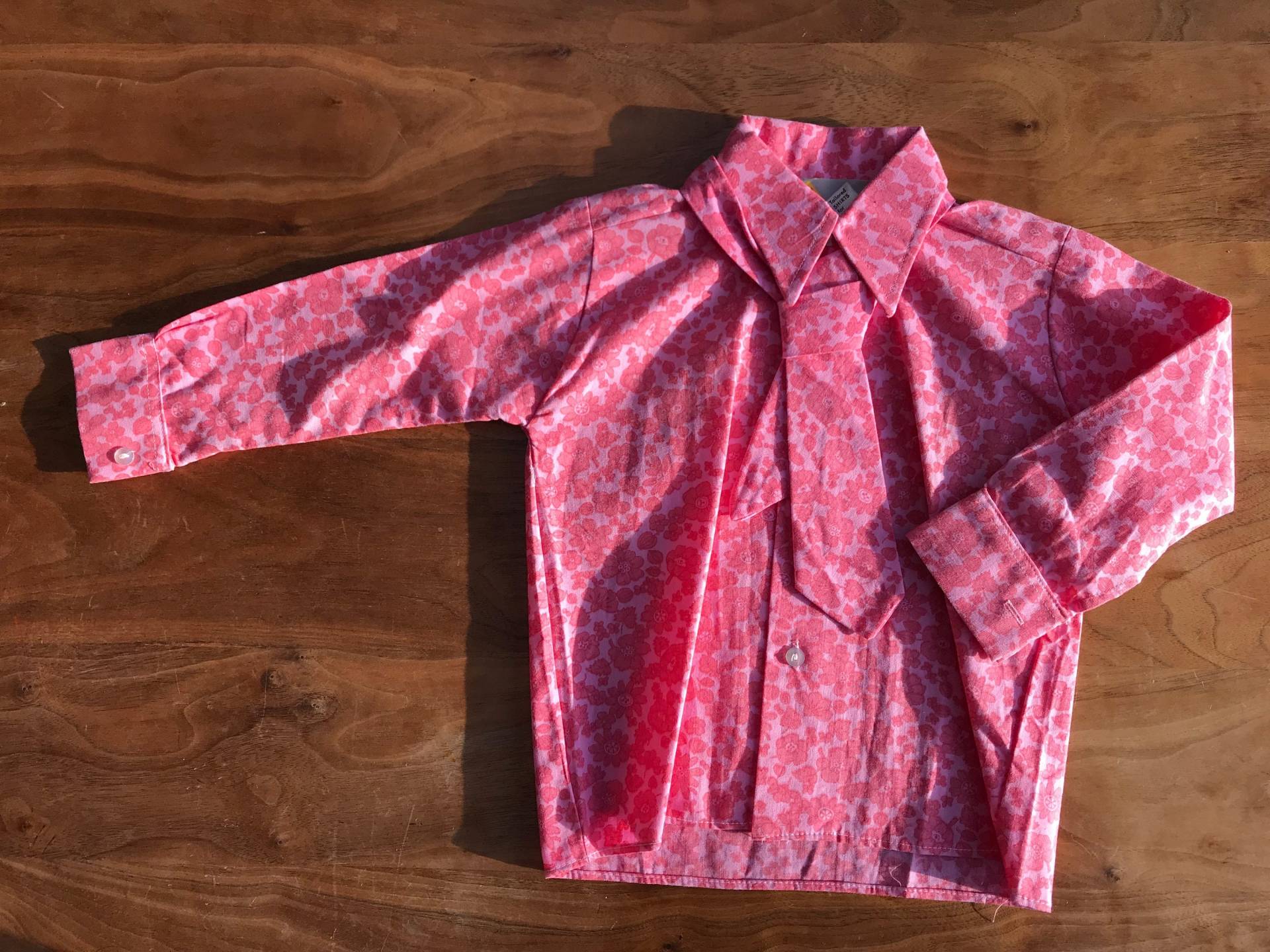Jungs Rosa Hemden & Binden Set, Vintage Kitsch Kostüm, 3-5 Jahre von LovelyTingsVintage