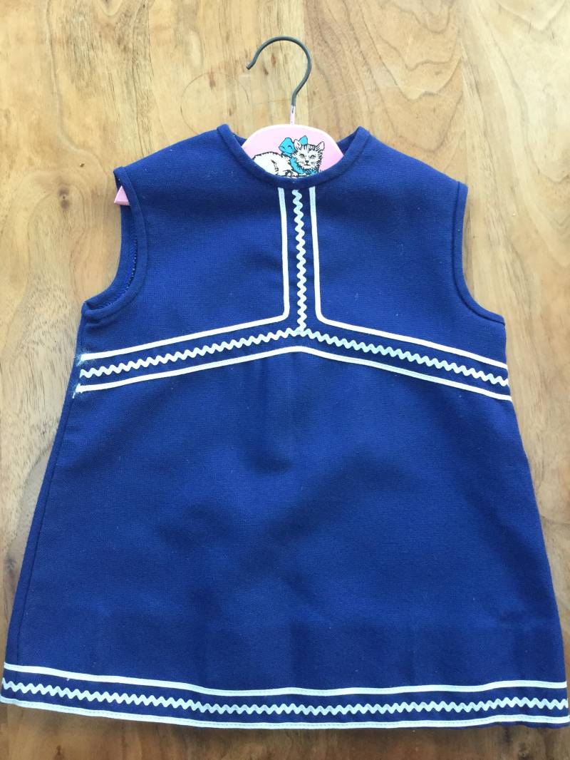 Niedliche Original 1960Er Jahre Tunika Winterwolle Kleid Mädchen, Die 2 Jahre, Blau & Weiß Trim von LovelyTingsVintage