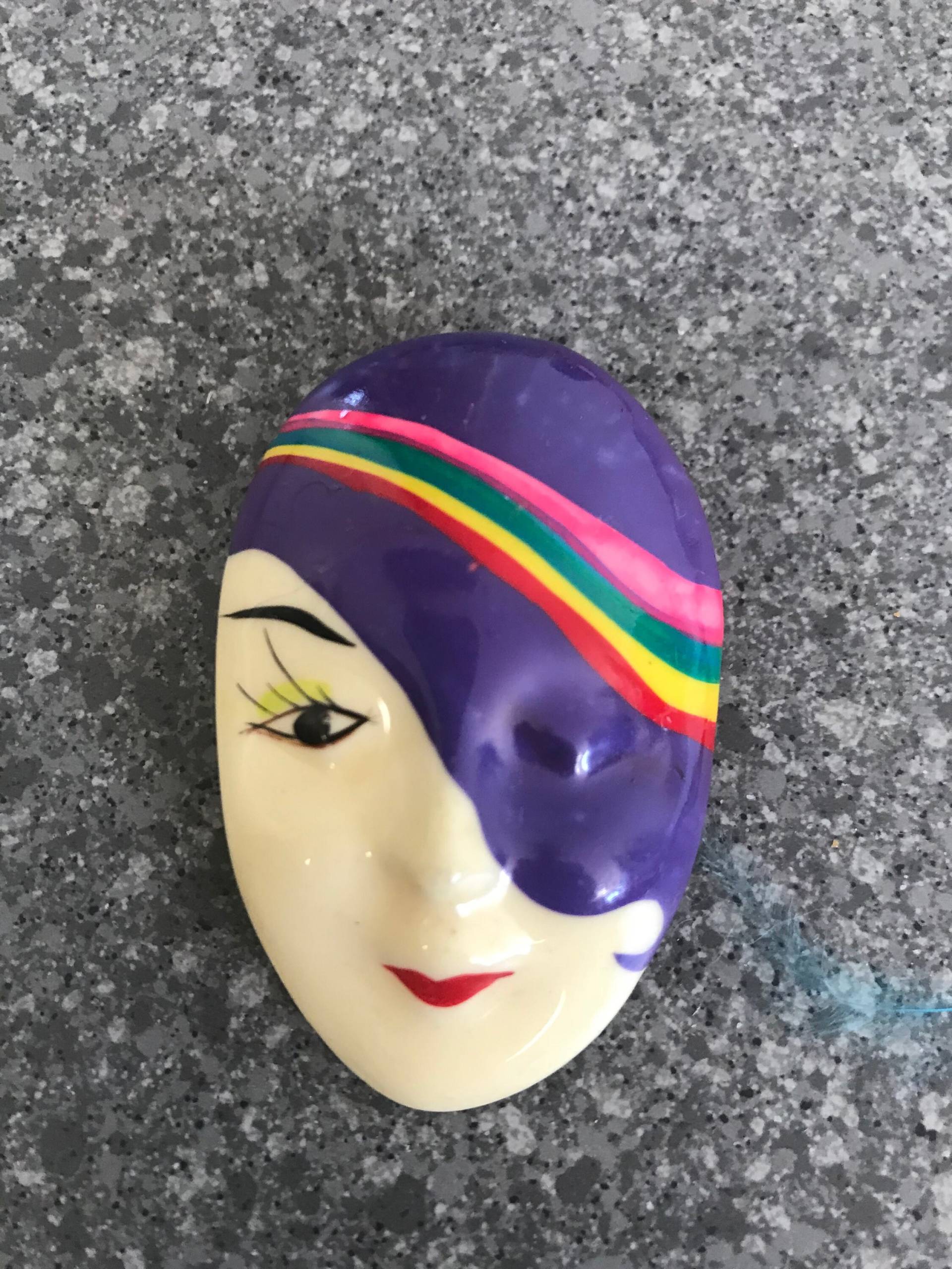 Vintage 70Er Regenbogen Psychedelia Brosche von LovelyTingsVintage