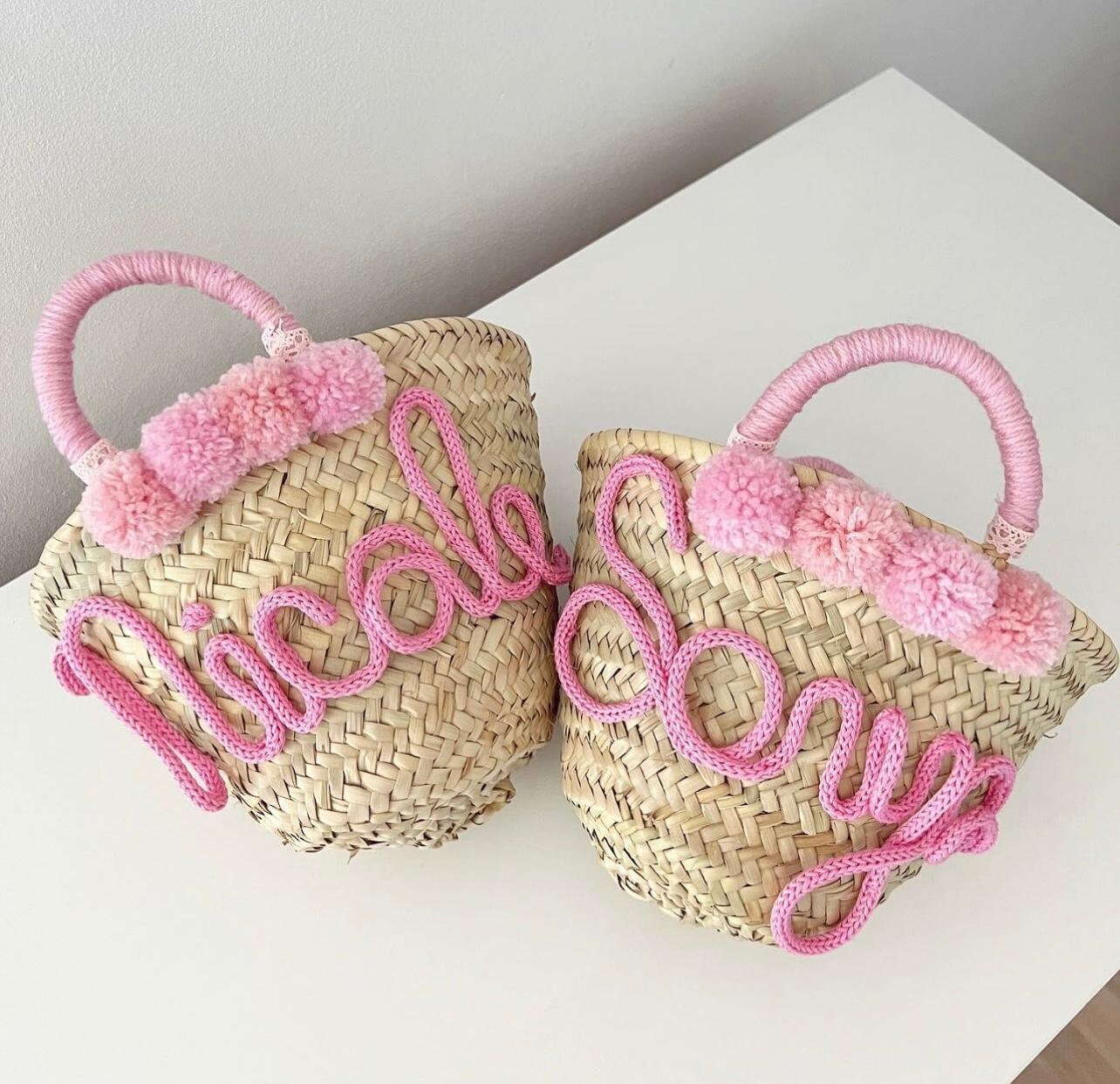 Personalisierte Strohtaschen, Brauttasche, Blumenmädchenkorb, Hochzeitsgeschenke, Strandtasche, Brautjungferntasche, Kindertasche, Jga, Geburtstag Personalisierte Strohtaschen, Brauttasche, Blumenmädchenkorb, Hochzeitsgeschenke, Strandtasche, Brautjungferntasche, Kindertasche, Jga, Geburtstag von Lovelycreative21