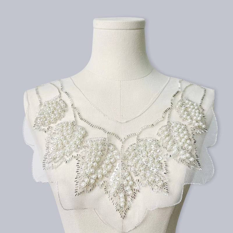 Weiß Solid Perlen Blumen Stickerei Spitze Applikation Patch, Brautkleid Kragen Applikation, Abendkleid Gestickte Hals Applikationen Weiß Solid Perlen Blumen Stickerei Spitze Applikation Patch, Brautkleid Kragen Applikation, Abendkleid Gestickte Hals Applikationen von LovelylaceStore