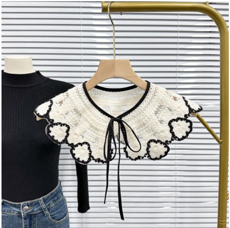 Weißer Strickpullover Blumenstickerei Kragen Patch, Hohl Gefälschte Schal Dekoration Mädchen Kleidung Applikation Weißer Strickpullover Blumenstickerei Kragen Patch, Hohl Gefälschte Schal Dekoration Mädchen Kleidung Applikation von LovelylaceStore
