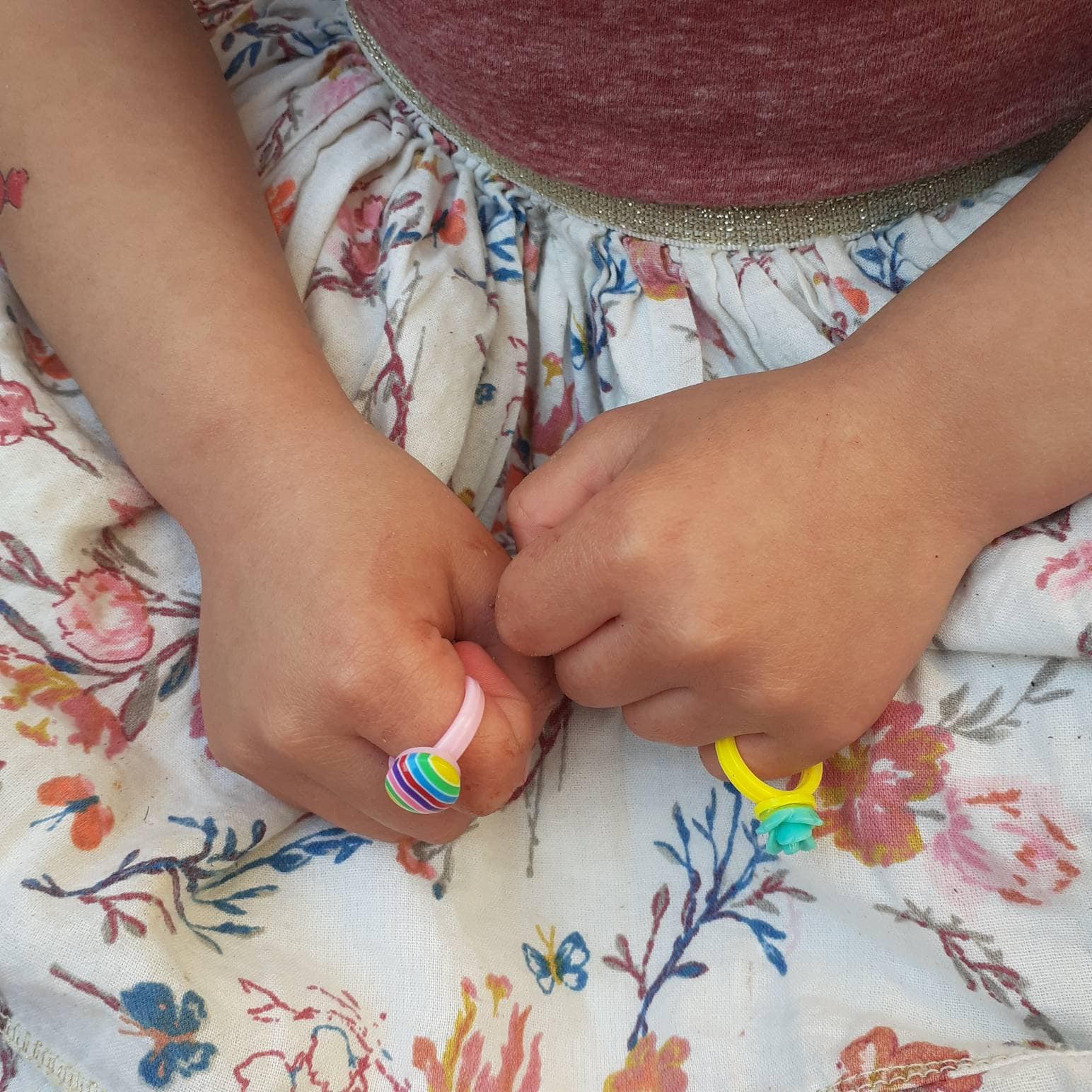 Ringe Kunststoff 6Er Set Partytüten-Füller Weihnachtsstrümpfe Token Geschenk Kinderschmuck Ankleiden Süßer Ring Knaller Ringe Kunststoff 6Er Set Partytüten-Füller Weihnachtsstrümpfe Token Geschenk Kinderschmuck Ankleiden Süßer Ring Knaller von LovelymakesbyRachel