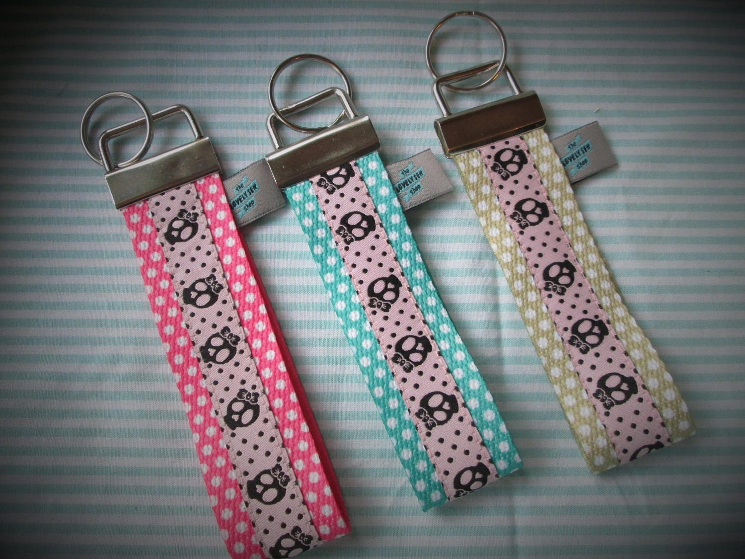 Schlüsselanhänger Lovely Skull von LovelysewshopDE