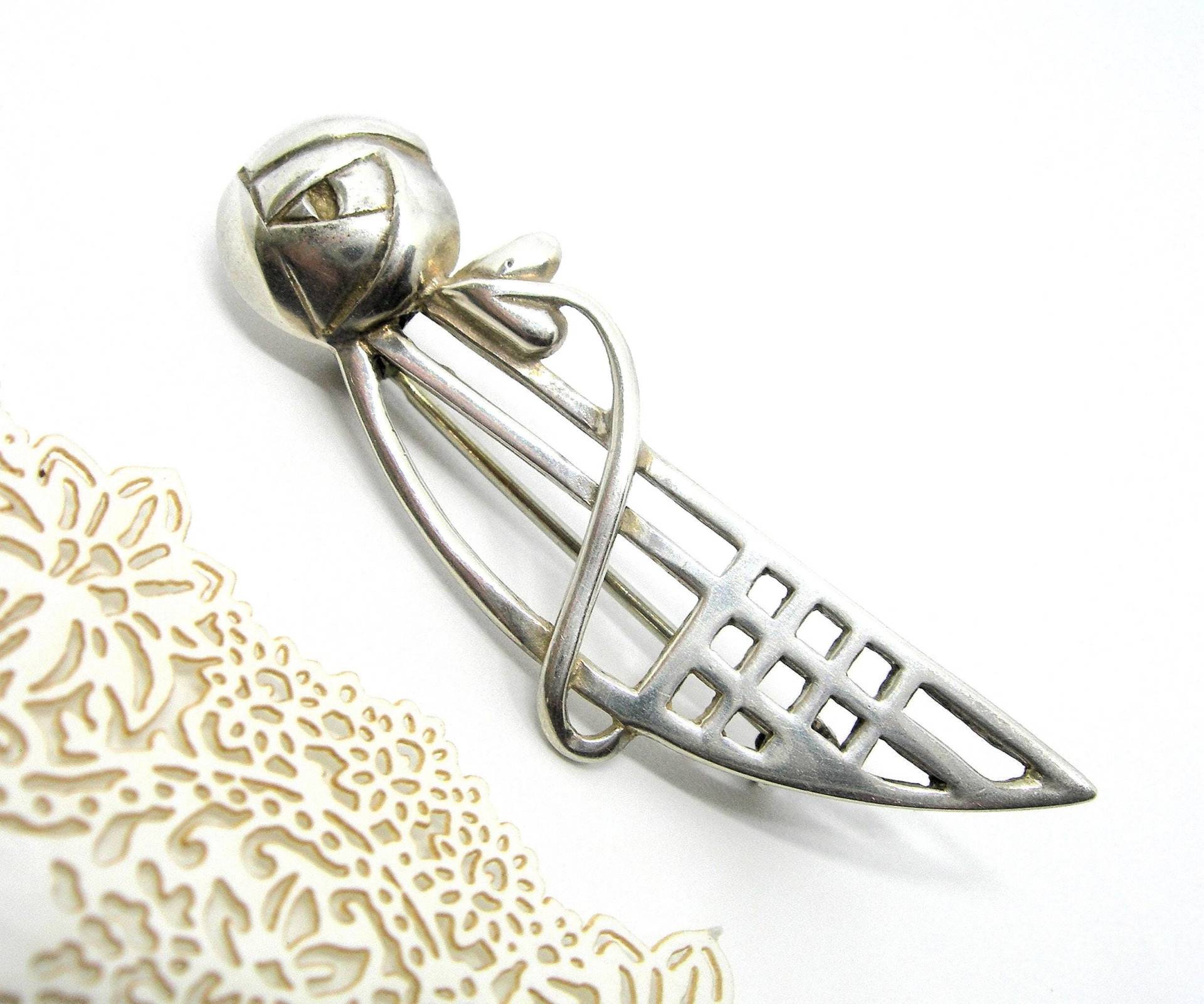 Art Deco Silber Brosche Mackintosh Stil Vintage von Lovenna