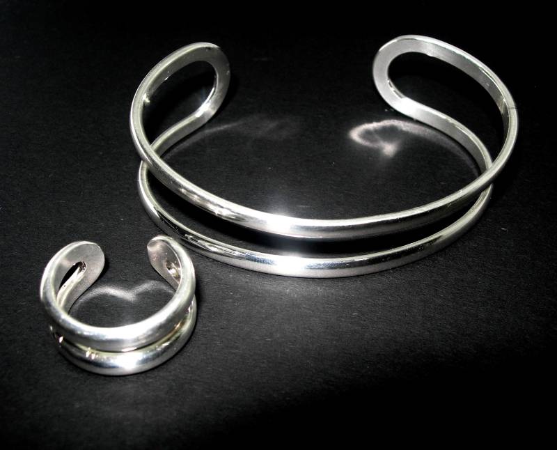 sterling Silber Art Designed Schmuckset Armband Und Ring von Lovenna