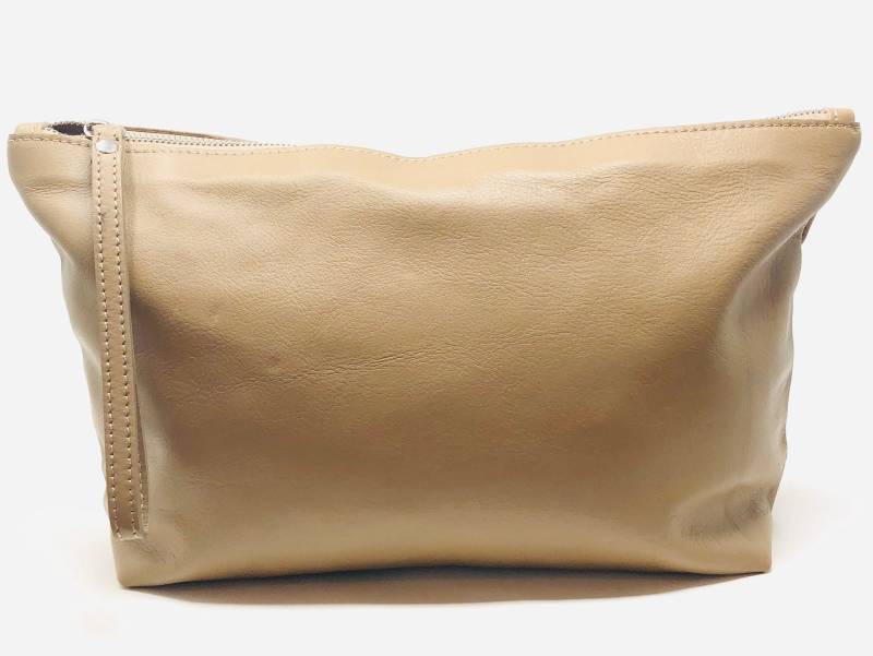 Schminktasche Monogram Taupe von LoverOfLuxe