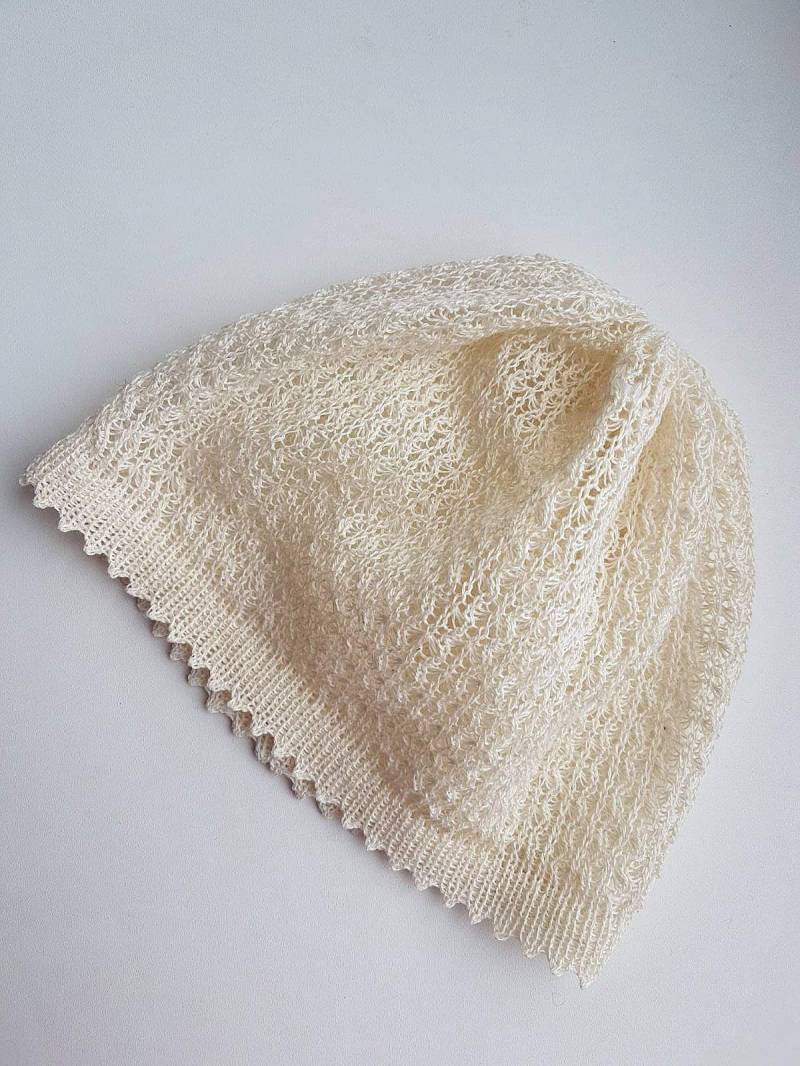 Weiße Baskenmütze Aus Viskose Seide Für Den Frühling Weiße Baskenmütze Aus Viskose Seide Für Den Frühling von LovesomeKnittings