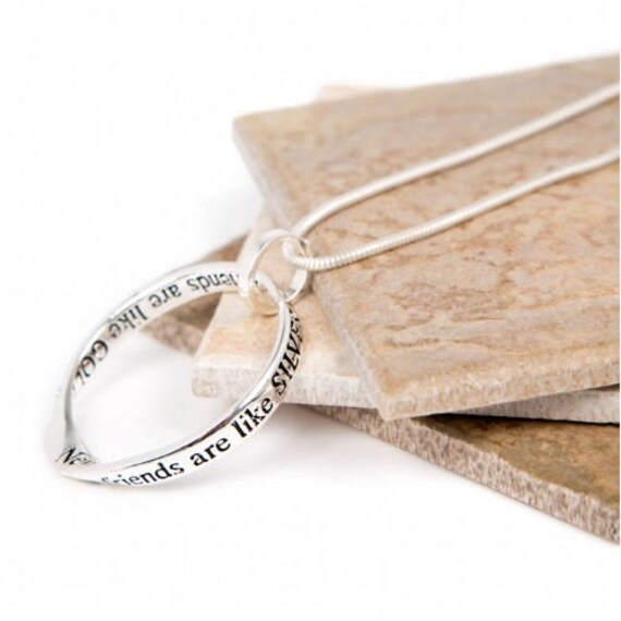 Neue Freunde Nachricht Slogan Halskette Perfektes Geschenk | Neue Sind Wie Silver Alte Gold Neue Freunde Nachricht Slogan Halskette Perfektes Geschenk | Neue Sind Wie Silver Alte Gold von Lovethelinks