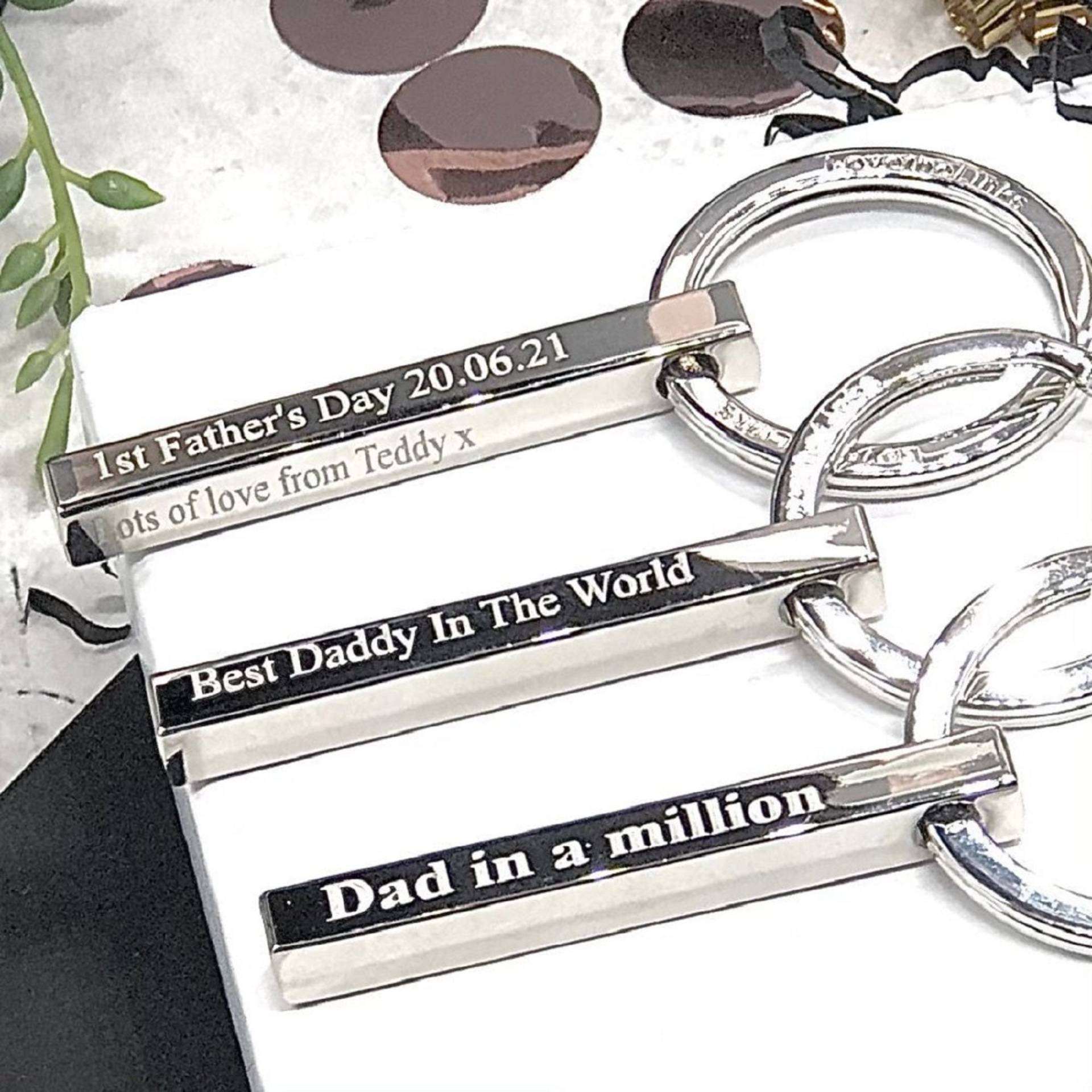 Papa Bar Personalisierter Schlüsselanhänger, Vatertagsgeschenk, Geschenk, Personalisiertes Opa Geschenk Papa Bar Personalisierter Schlüsselanhänger, Vatertagsgeschenk, Geschenk, Personalisiertes Opa Geschenk von Lovethelinks